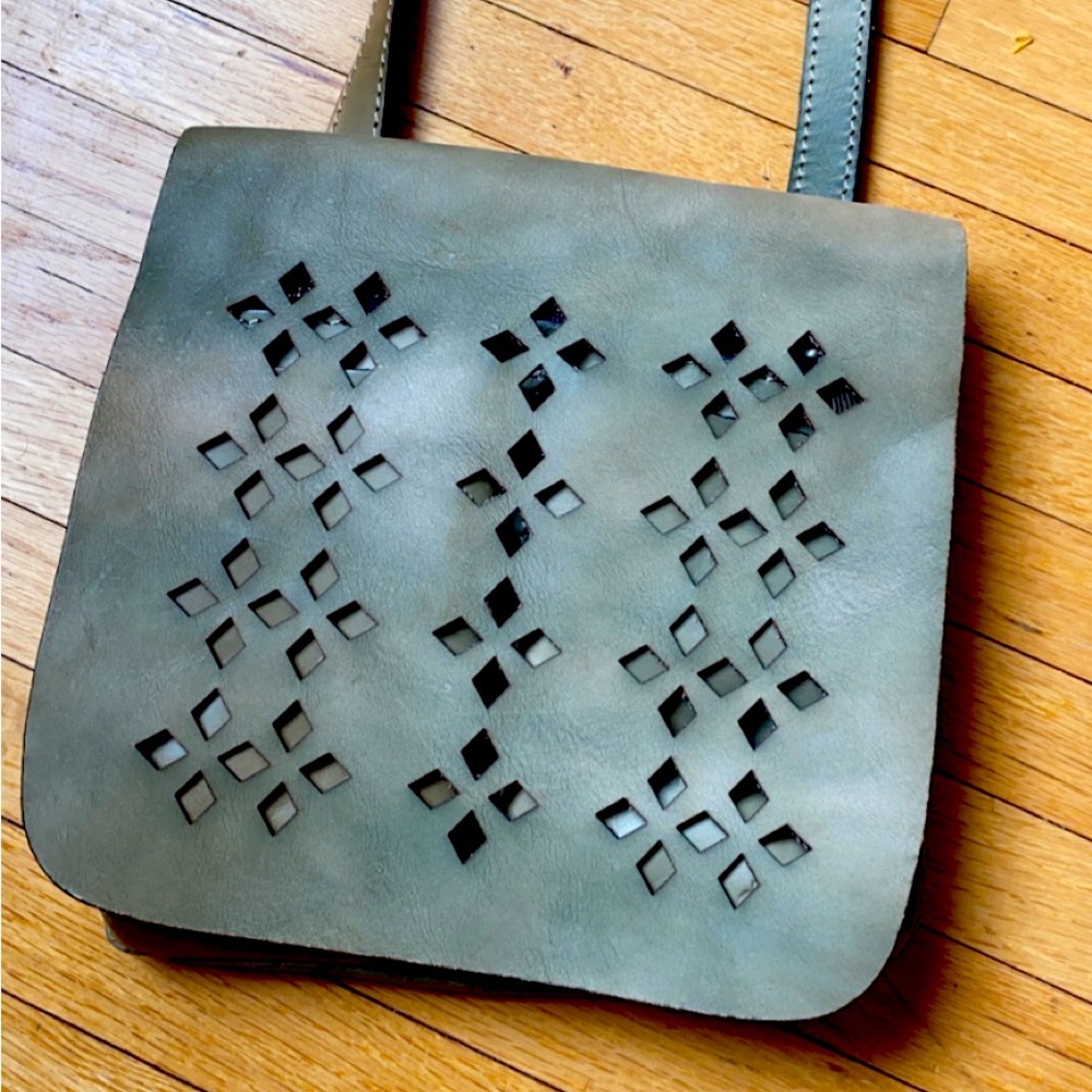 Patricia Nash cross body.